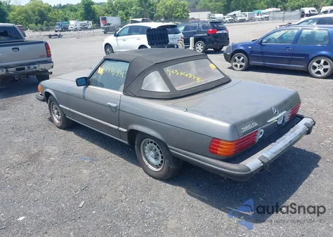 1983 Mercedes-Benz 380 Sl z USA, uszkodzony, nr VIN WDBBA45AXDB021770